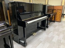 日本进口原装卡瓦伊 kawai k20 二手钢琴，九成新品质卓越，演奏练习考级的理想之选