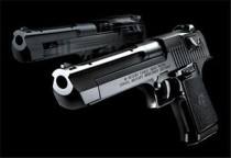 世界上最霸道的手枪,最霸气的枪械，第二把堪称战场神器