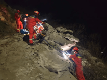 中国最危险的夜晚自驾游中国第30天，往三峡大坝，夜晚走悬崖高海拔弯道多惊险？